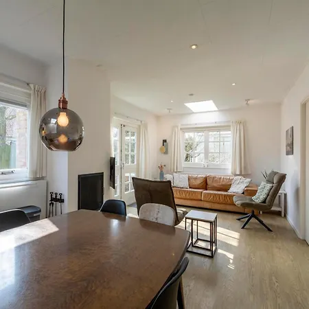 בית נופש Luxury With Patio