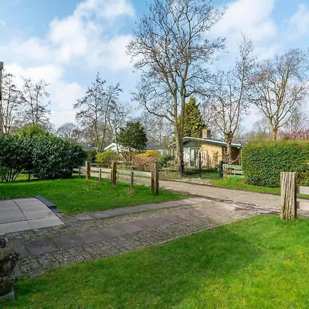 Bungalow In Sint Maartenszee Near The Beach Σπίτι διακοπών